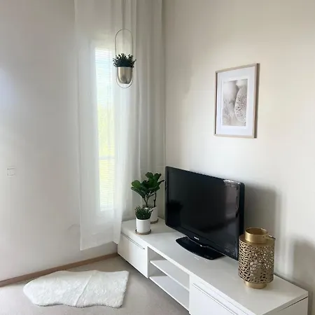 Gem Of Annala - Private Sauna, Free Parking And Wifi Tampere Extérieur photo