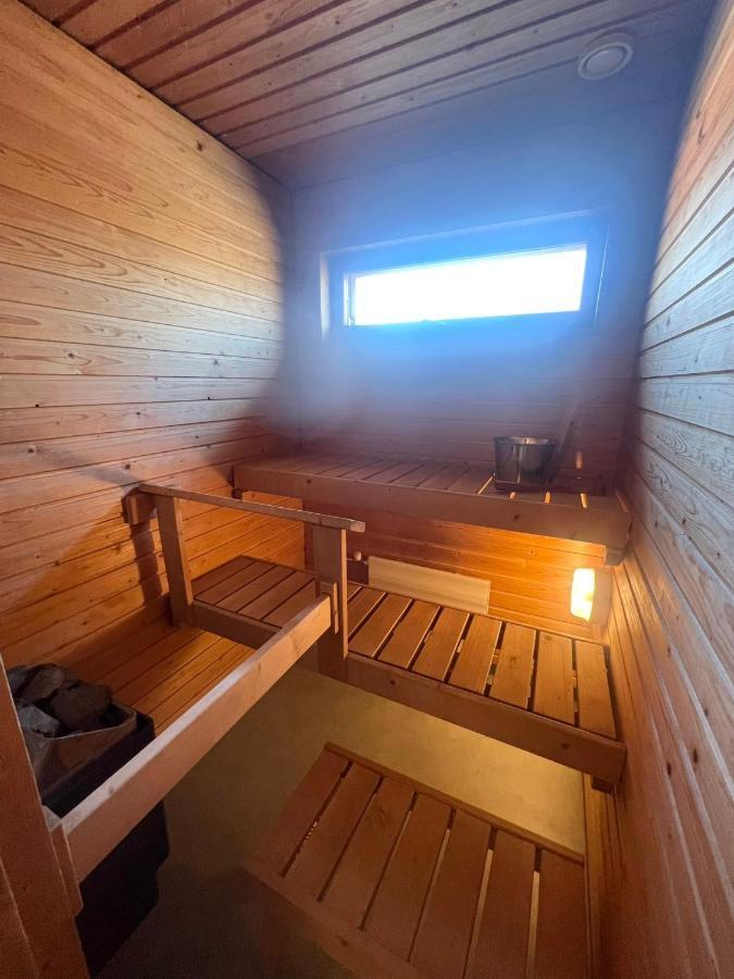 Gem Of Annala - Private Sauna, Free Parking And Wifi Tampere